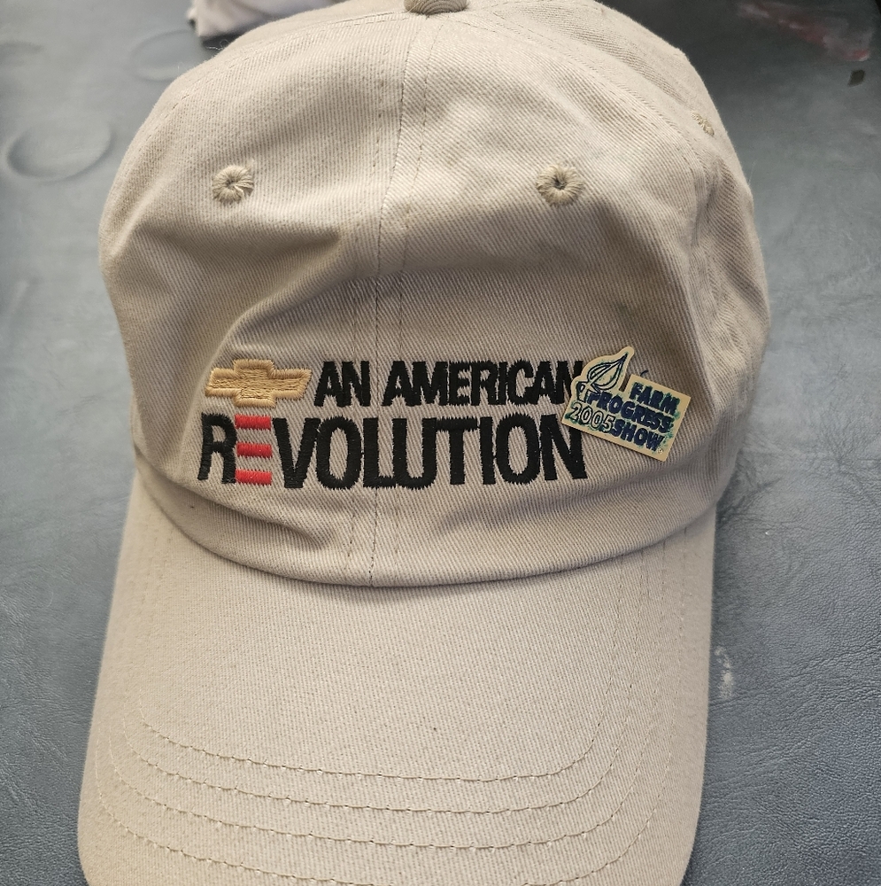 Chevrolet Beige Cap